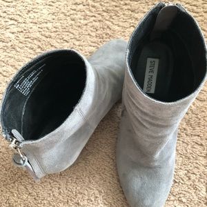 Steve Madden suede booties